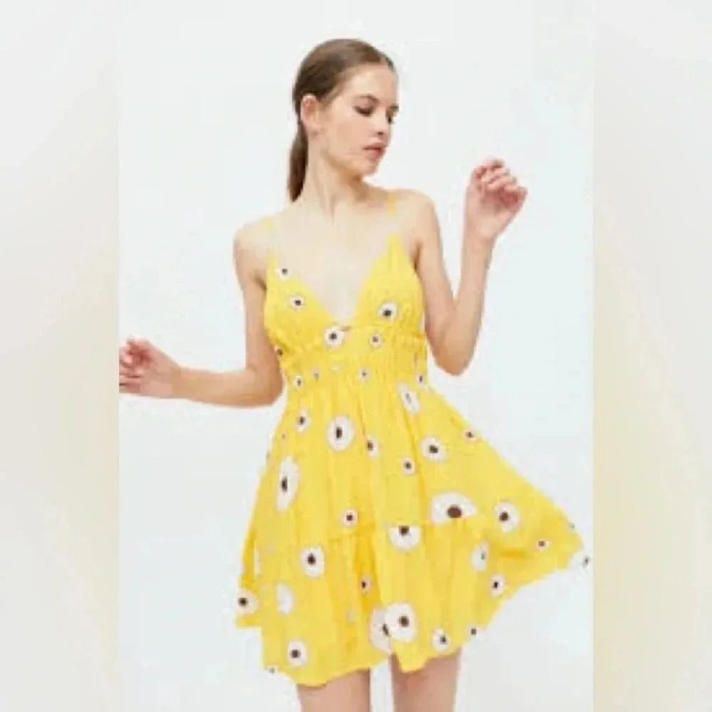 Urban Outfitters Sunflower Dress flowy floral size dma yellow
